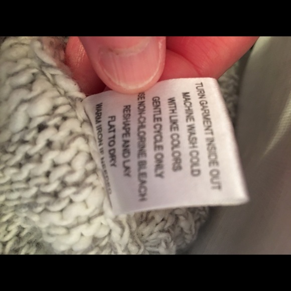 Studio A New York 2x sweater - Picture 7 of 8